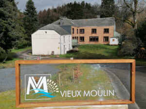 Photo du batiment principal du Vieux Moulin